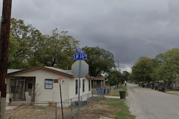 Body Found in Dumpster Fire Spurs Homicide Probe in San Antonio