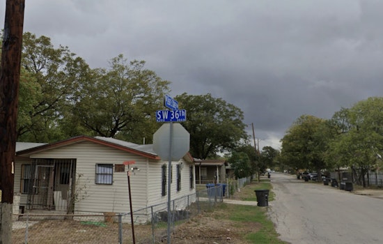 Body Found in Dumpster Fire Spurs Homicide Probe in San Antonio