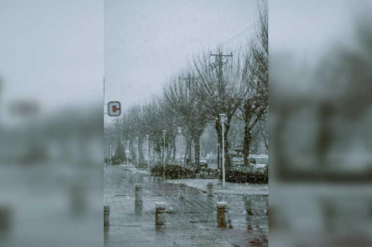 Boston and Surrounding Areas on Alert for Nor'easter Snow and Flood Threats