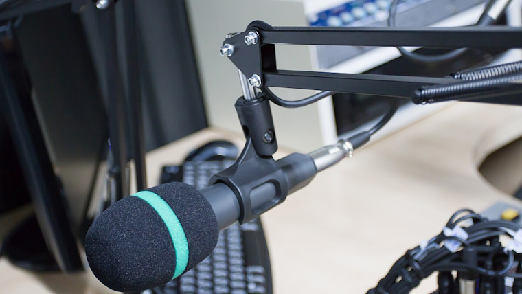 Boston-Based Radio Giant Audacy Files for Bankruptcy to Shed $1.5B in Debt Amid Economic Challenges