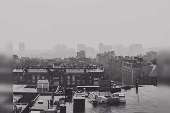Boston Girds for Wintry Mix of Snow and Rain, Tough Commute Expected