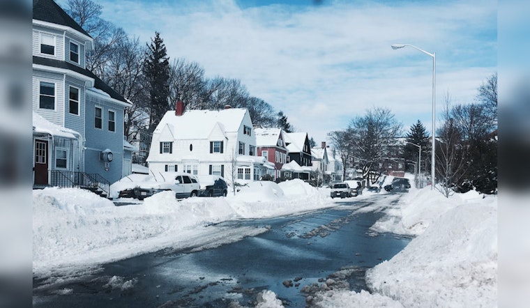 Boston Prepares for Weekend Snowfall Amid Freezing Temperatures, Warming Trend Expected Next Week