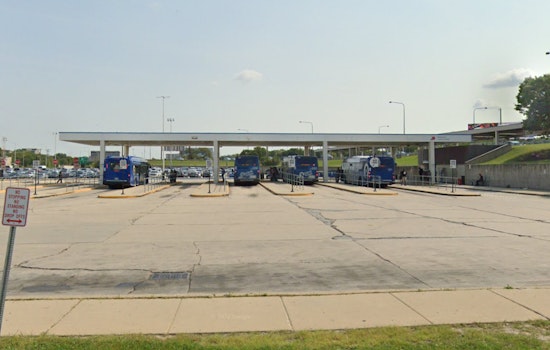 Chicago Blue Line Service Disrupted After Unidentified Body Found Near O'Hare Airport