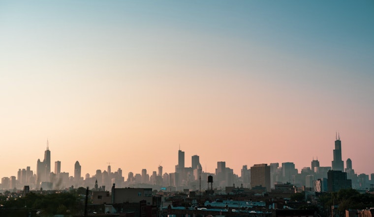 Chicago Gears Up for Daylight Saving Time Amid National Debate on Timekeeping Practices