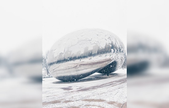 Chicago Girds for Snowfall and Gusts, Travel Advisory as Winter Weather Intensifies