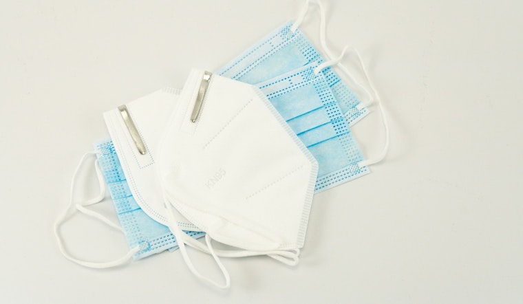 Chicago Hospitals Reinstate Mask Mandates Amid Rising Flu and COVID-19 Cases