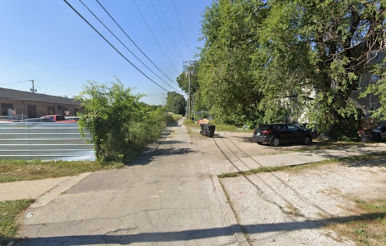 Chicago Man Fatally Shot in Auburn Gresham, Police Seek Suspect