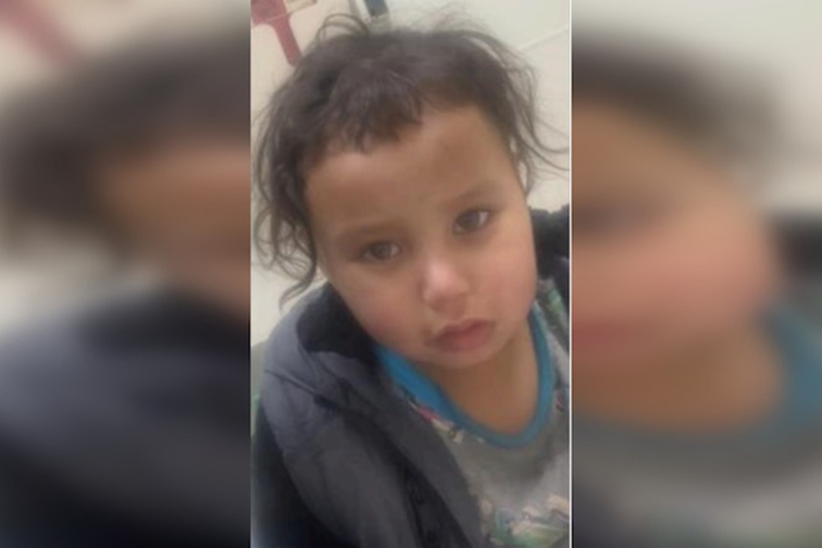 Chicago Police Identify Parents of Young Boy Found Wandering Alone in