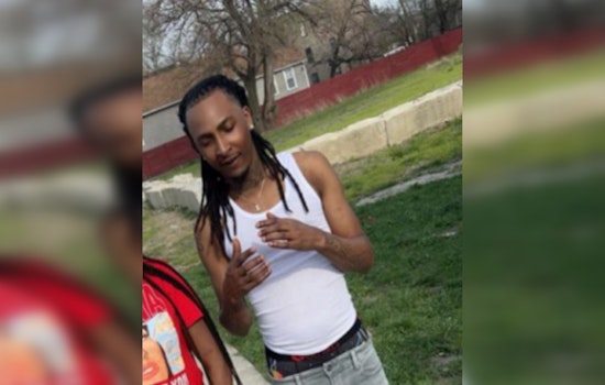 Chicago Police Issue Alert for Missing Man Barrett Adams, Public's Help Sought