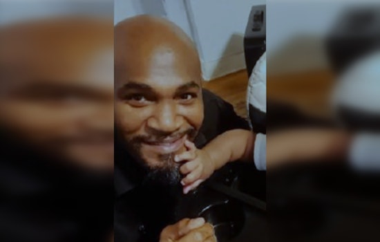 Chicago Police Issue Alert for Missing Man Martell Thompson Last Seen Near METRA Station