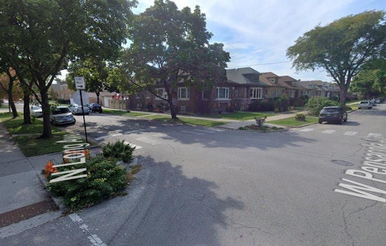 Chicago Police Seek Identity of Suspect in Attempted Abduction of Teen Near Portage Park