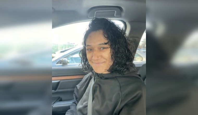 Chicago Police Seek Public's Help to Locate Missing Woman from North Side