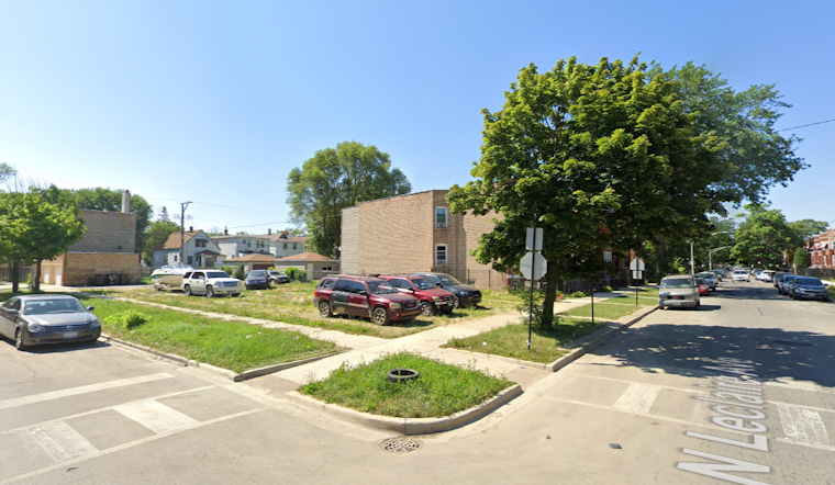Chicago Ride-Share Driver Critically Wounded in Attempted Carjacking in Austin Neighborhood