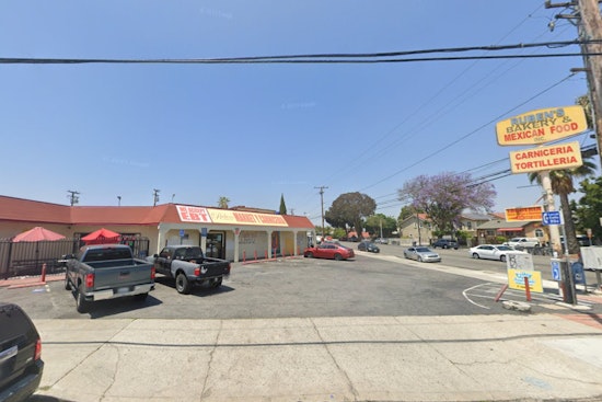 Compton Bakery Ransacked by Mob During Chaotic Street Takeover