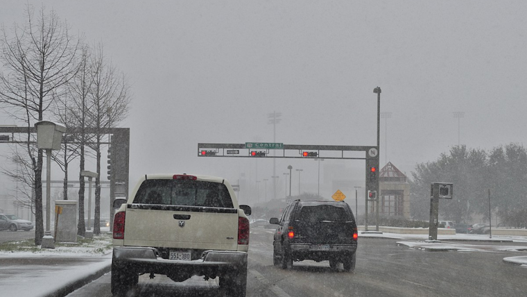 Dallas Braces for Freezing Drizzle and Sleet With Temperatures Set to Plummet