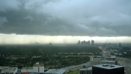 Dallas Braces for Weather Whiplash with Sunny Days, Stormy Nights and a Chilly MLK Weekend Ahead