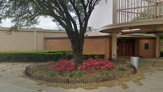 Dallas Opens Fair Park Grand Place as Temporary Shelter for Homeless Amid Winter Chill