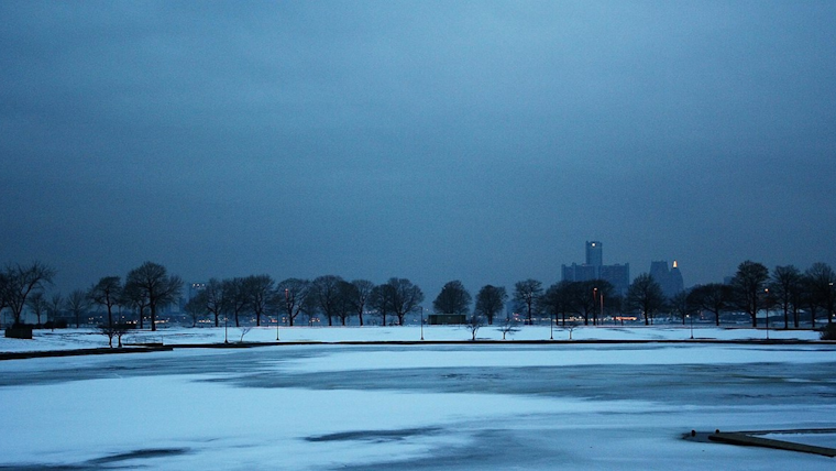 Detroit Braces for Snow and Rain Mix with Gusty Winds, NWS Forecasts Blustery Week Ahead