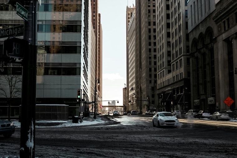 Detroit Braces for Wintry Mix of Rain and Snow, as Overcast Chill Lingers Into February