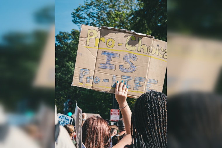 Docs in Legal Limbo as Murky Abortion Law Exceptions Spark Fear and Confusion in TX, ID, TN, OK