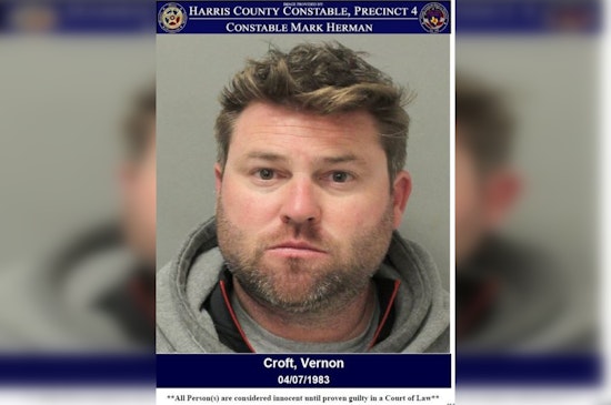 Driver Charged with DWI After Failing Sobriety Tests, Bond Set at $500 in Harris County