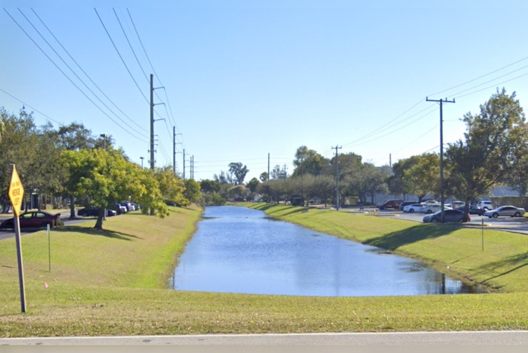 Driver in Critical Condition After Vehicle Plunges Into Fort Lauderdale Canal