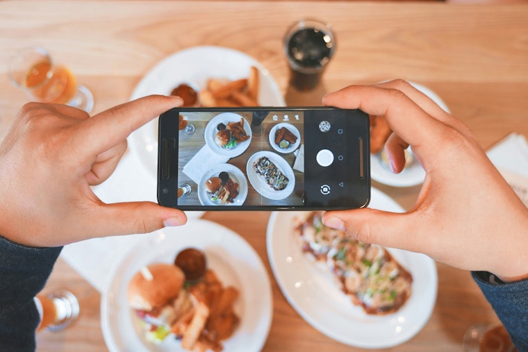 Two Oregon Restaurants Outside Portland Make Yelp's "Top 100 Places to Eat in 2024" List
