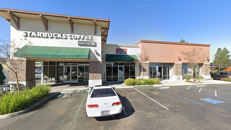 Encinitas Favorite Eat Crispy Burger Sets Sights on New Convoy Street Outpost in Kearny Mesa