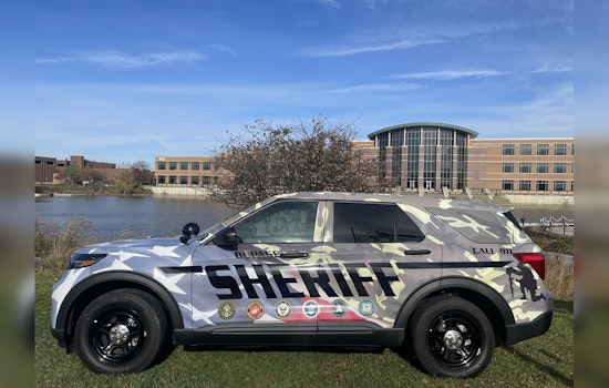 Fatal Hit-and-Run on I-88 Claims Pedestrian's Life, Illinois State Police Seeking Jeep Driver