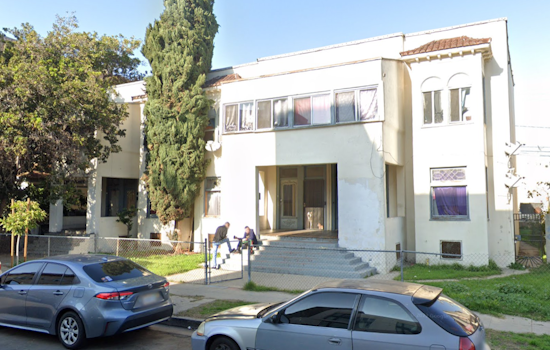 Firefighters Quickly Douse Blaze at Abandoned Westlake Fourplex