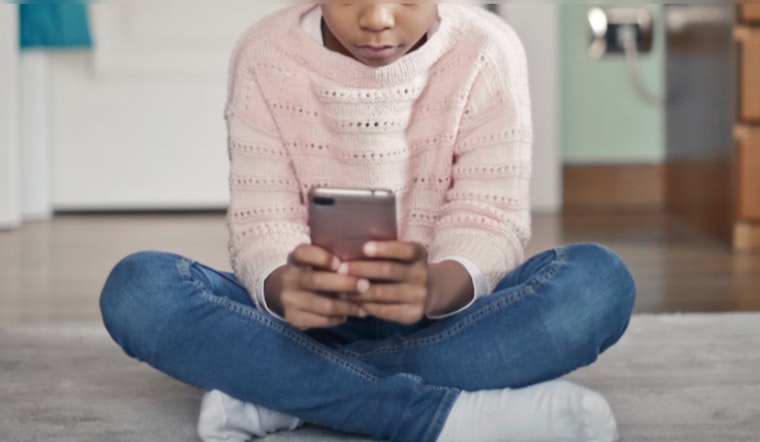 Florida House Votes to Ban Social Media for Kids Under 16, Stirring Bipartisan Support and Constitutional Debate