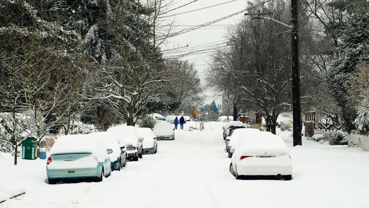 Frigid Weather Triggers School Closures Across Seattle, Burst Pipes Challenge Local Fire Crews