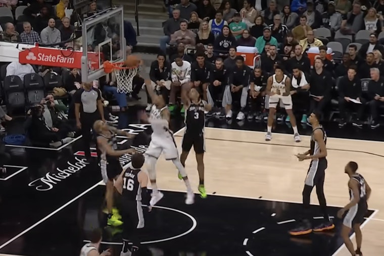 Giannis Slams 44 to Outduel Birthday Boy Wembanyama in NBA Thriller, Bucks Nip Spurs 125-121