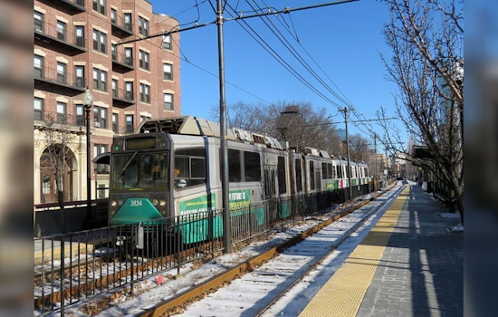 Green Line E Branch Service Resumes in Boston After Temporary Shutdown Due to Accident