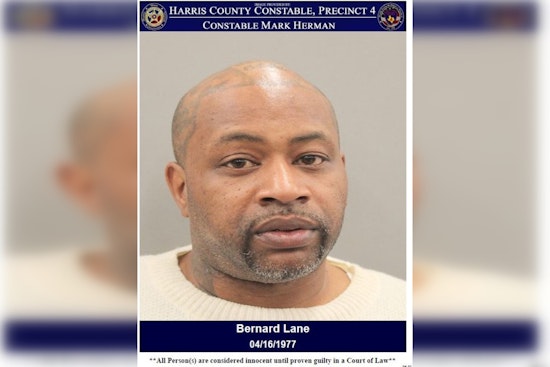 Harris County Deputies Arrest Man Accused of Assault After Foot Chase in Breckenridge Forest Drive