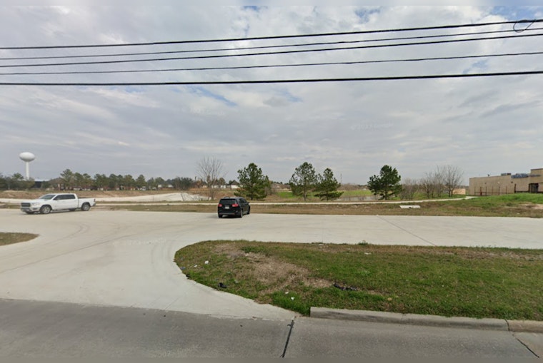 Harris County Sheriff Investigates as Man Found Dead in Submerged Vehicle, Possible Intentional Act