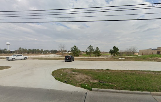 Harris County Sheriff Investigates as Man Found Dead in Submerged Vehicle, Possible Intentional Act