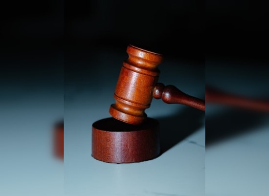 Hays County Officials Hand-Deliver Jury Summonses After Vendor Error Impacting Thousands