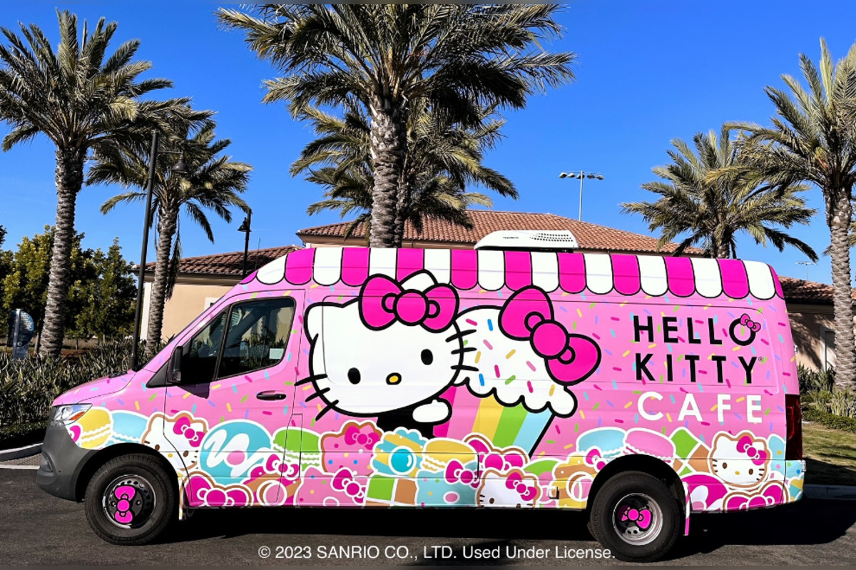 Hello Kitty Cafe Truck Rolls Into Miami With A Cavalcade Of Cute