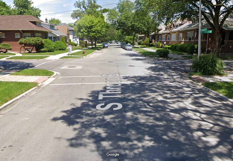 High School Athlete Fatally Shot, Brother Wounded Outside Chicago School in Tragic Ambush