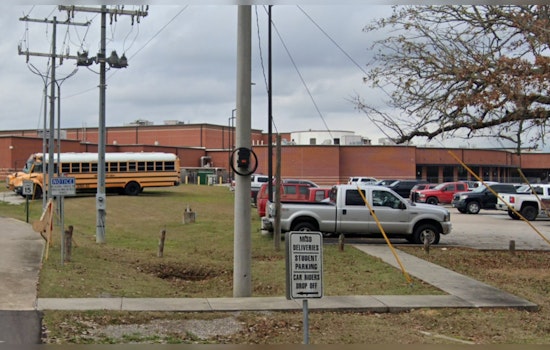 Houston Area Schools Struggle with Vaping Crackdown as Texas Law Punishes Hundreds of Students