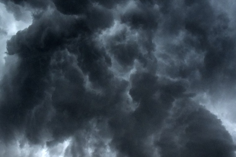 Houston Braces for Showers and Possible Severe Thunderstorms Starting Tonight
