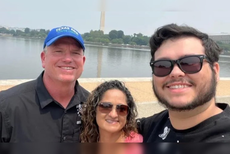Houston Culinary Community Rallies for Critically Ill Pitmaster, Surpasses $80K Fundraising Goal