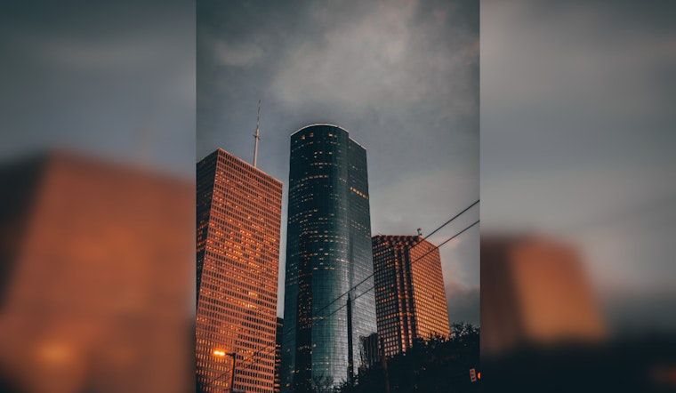 Houston Enjoys Warm Respite Before Severe Thunderstorms, NWS Warns of Cold Front on Heels of Sunny Spell