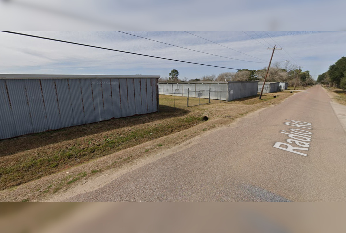 Houston Fire Department Battles MillionDollar Blaze at South Belt