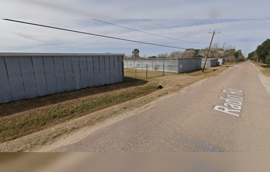 Houston Fire Department Battles Million-Dollar Blaze at South Belt / Ellington Storage Facility