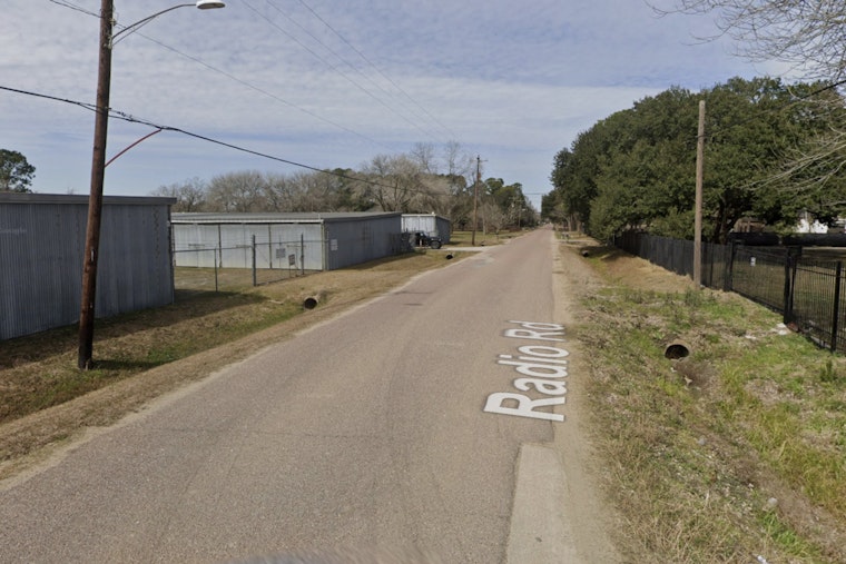Houston Firefighters Quell Rekindled Blaze at South Belt / Ellington Storage Facility