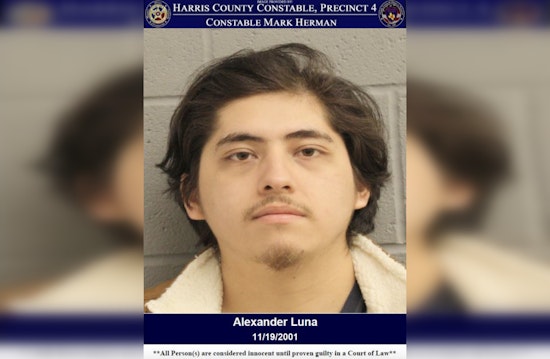 Houston Homeowner Holds Intruder at Gunpoint After Unlawful Entry