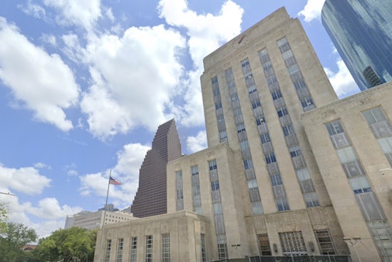 Houston Mayor Whitmire Ends Legal Feud Over Firefighter Pay, Prioritizes Quick Resolution