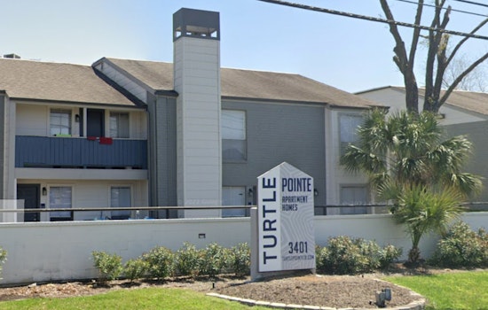 Houston Police Investigate Fatal Shooting of Young Woman in Dunvale Street Apartment
